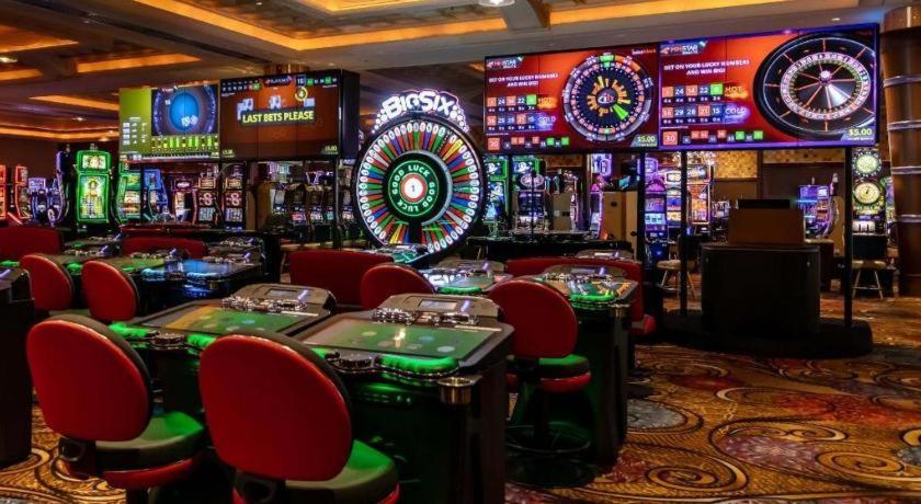 מישיגן סיטי Blue Chip Casino Hotel Spa מראה חיצוני תמונה